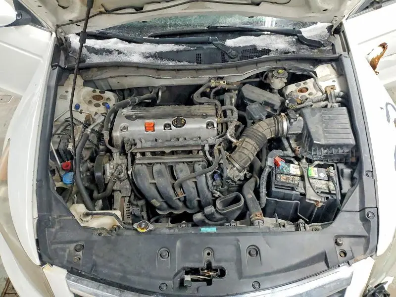 2011 HONDA ACCORD LX  