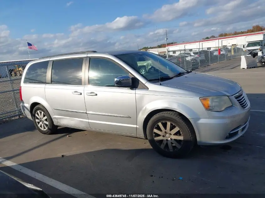 2011 CHRYSLER TOWN & COUNTRY TOURING-L