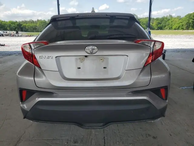 2020 TOYOTA C-HR XLE  