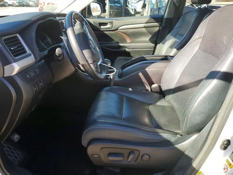 2017 TOYOTA HIGHLANDER LIMITED  