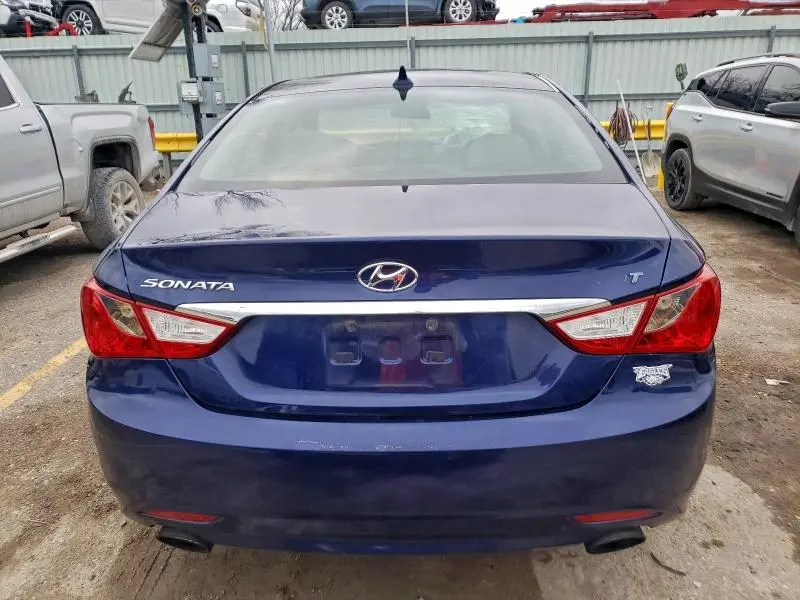 2011 HYUNDAI SONATA SE  