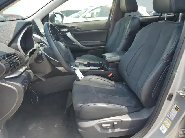 2022 MITSUBISHI ECLIPSE CROSS SE  