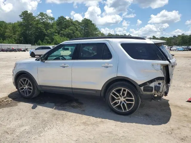 2017 FORD EXPLORER XLT  