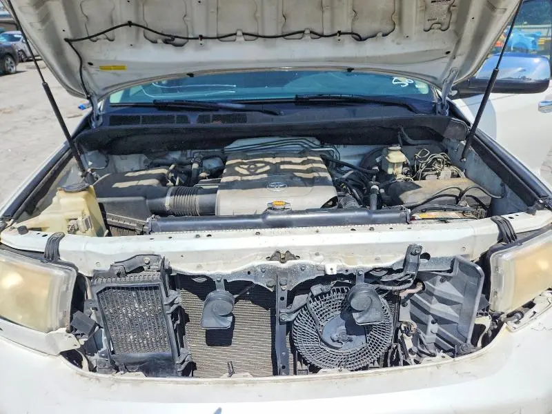 2010 TOYOTA SEQUOIA PLATINUM  