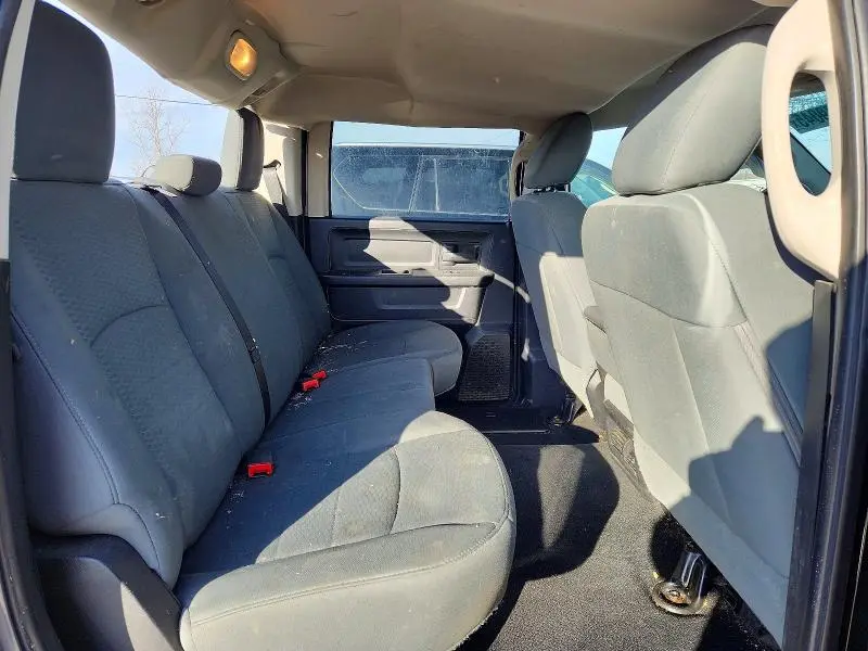 2014 RAM 1500 ST  
