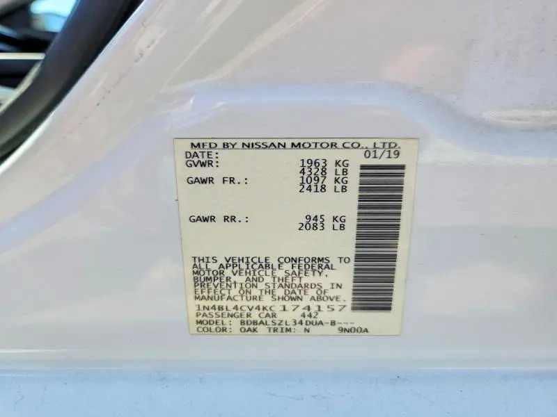 2019 NISSAN ALTIMA SR  