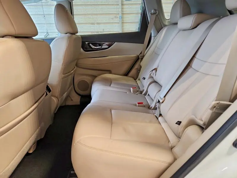 2017 NISSAN ROGUE S  