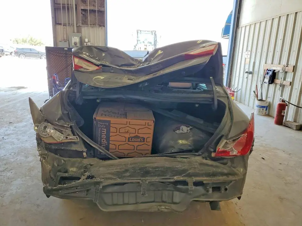 2013 HYUNDAI SONATA GLS  