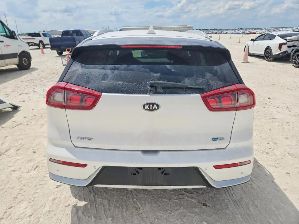 2018 KIA NIRO EX  