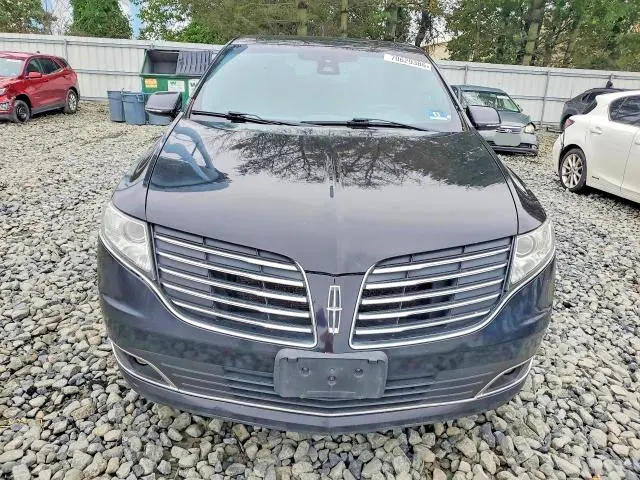 2018 LINCOLN MKT   