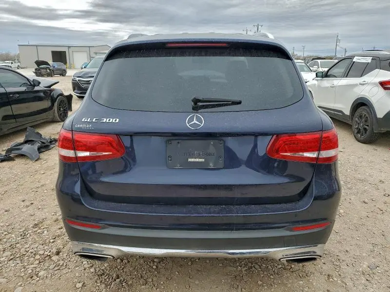2017 MERCEDES-BENZ GLC 300  