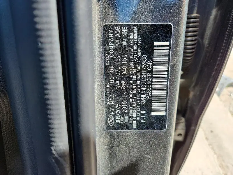 2025 HYUNDAI ELANTRA LIMITED  