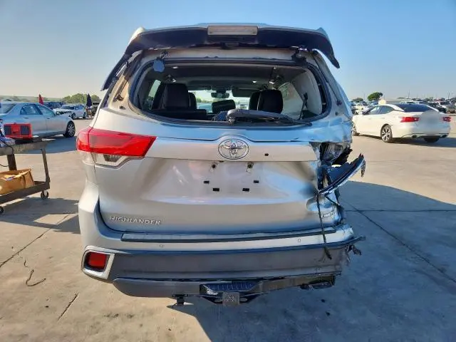 2017 TOYOTA HIGHLANDER LIMITED  