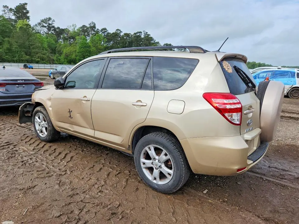 2011 TOYOTA RAV4 BASE  