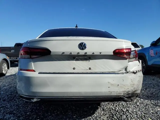 2021 VOLKSWAGEN PASSAT SE  