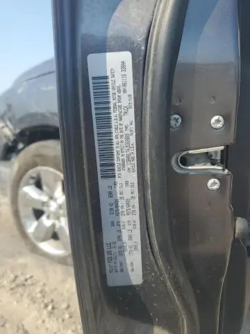2018 RAM 1500 SLT