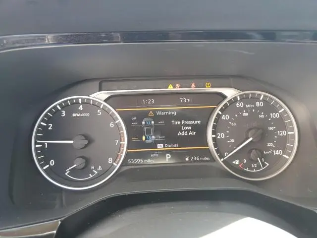 2023 NISSAN PATHFINDER SL  