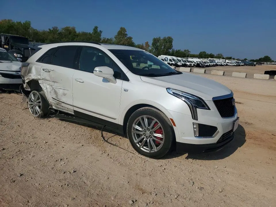 2024 CADILLAC XT5 SPORT  