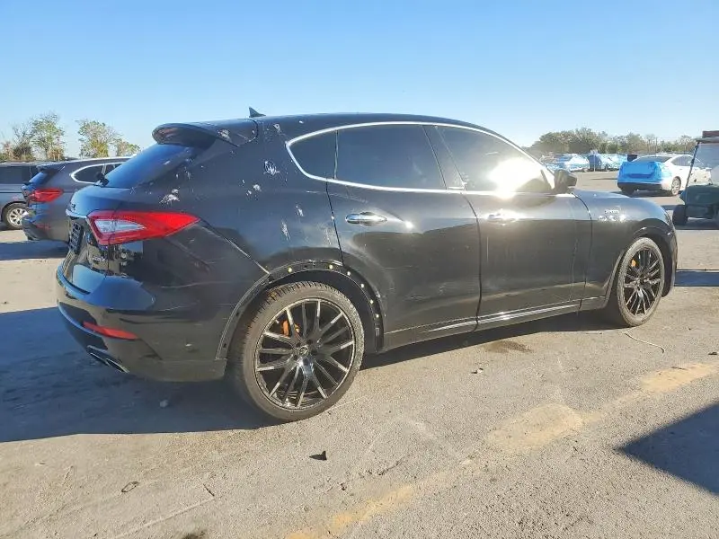 2020 MASERATI LEVANTE S  