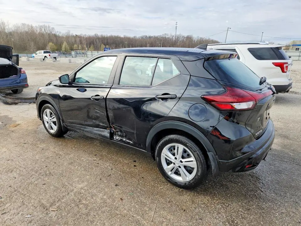 2024 NISSAN KICKS S  