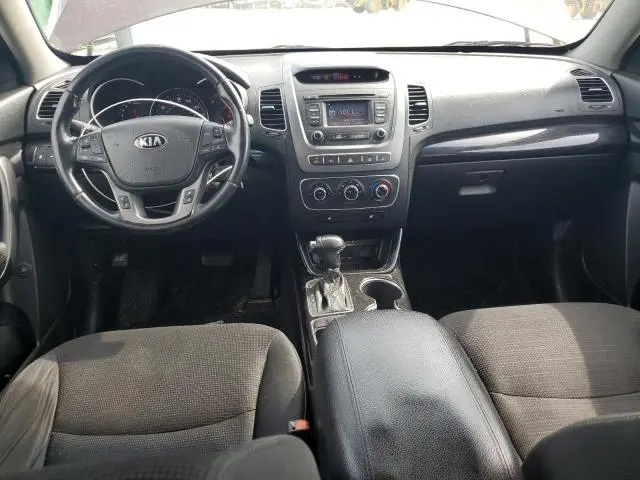 2014 KIA SORENTO LX  