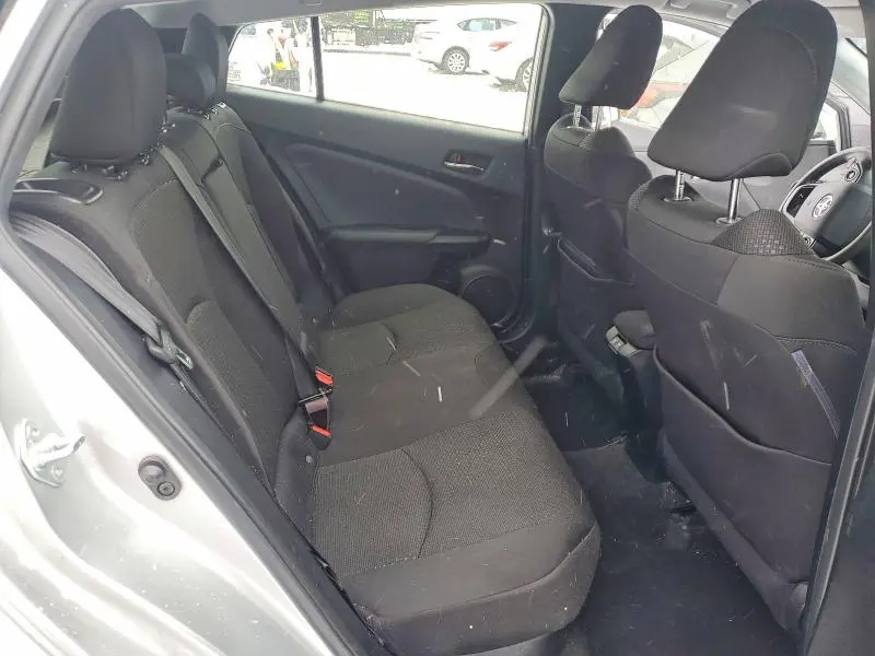 2020 TOYOTA PRIUS LE AWD-E  