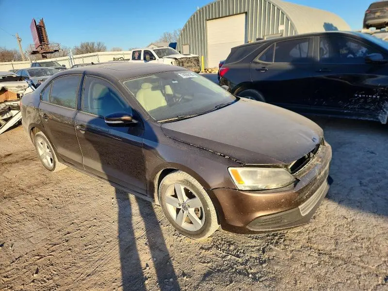 2011 VOLKSWAGEN JETTA TDI  