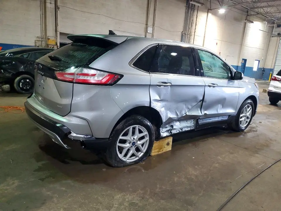 2022 FORD EDGE SEL  