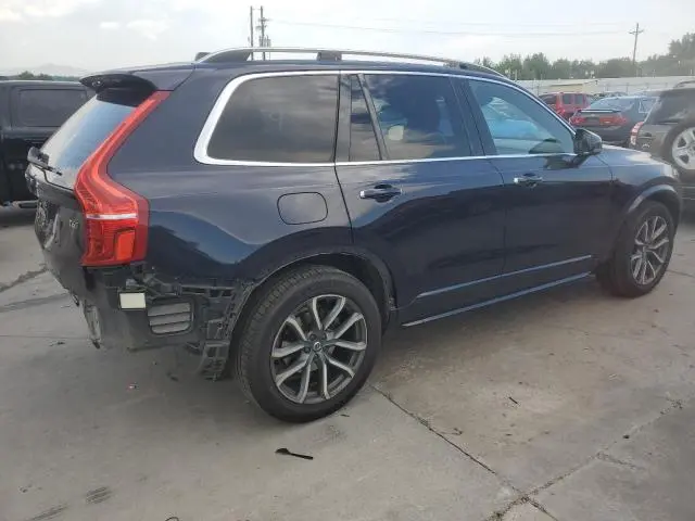 2017 VOLVO XC90 T6  