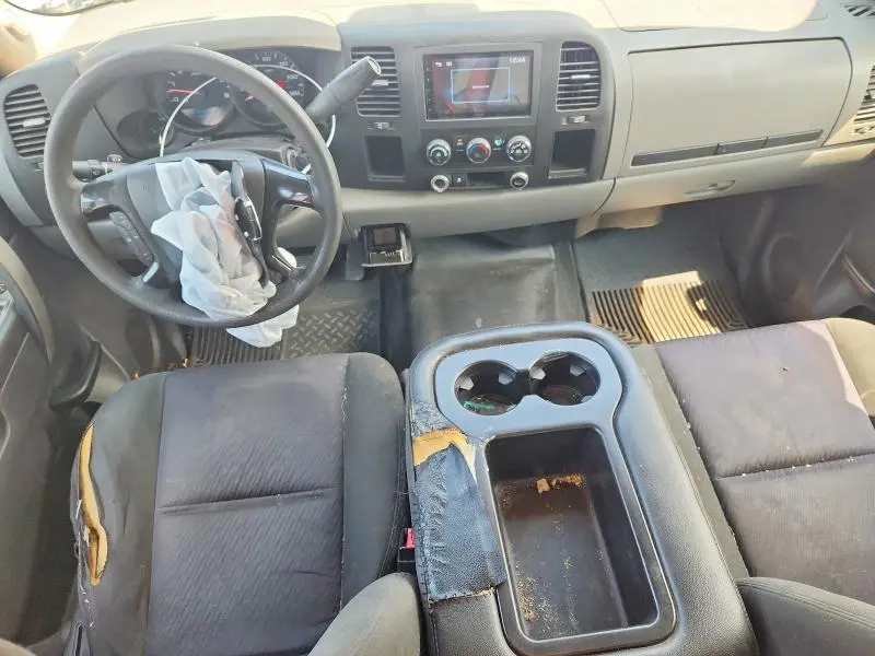 2011 CHEVROLET SILVERADO C1500 LS  