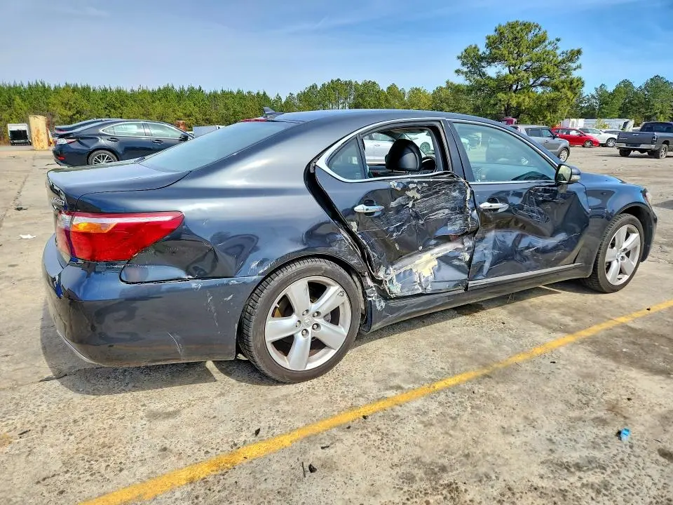 2010 LEXUS LS 460  
