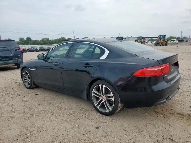 2017 JAGUAR XE PREMIUM  