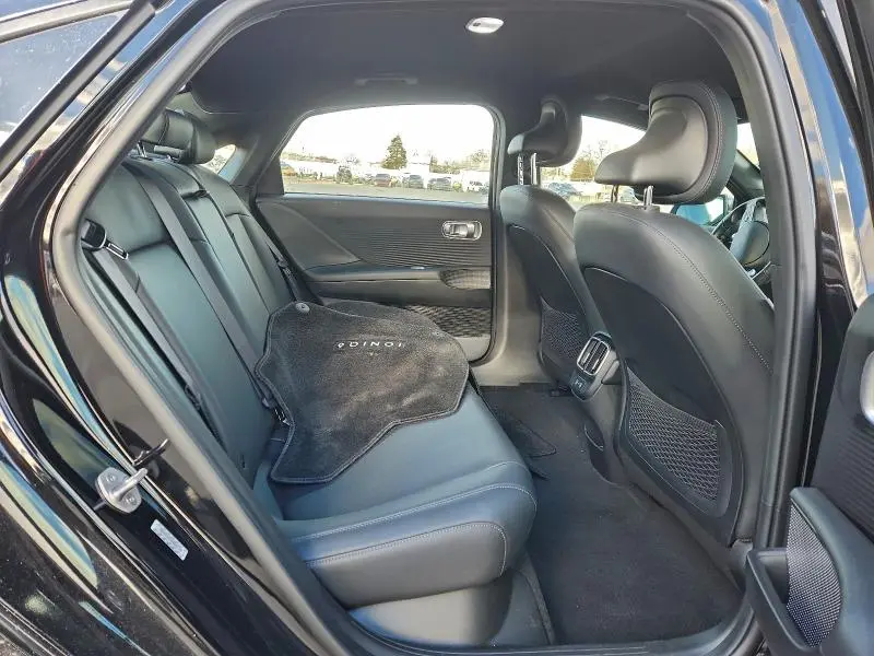 2023 HYUNDAI IONIQ 6 SEL  