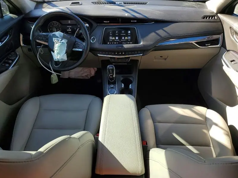 2023 CADILLAC XT4 LUXURY  