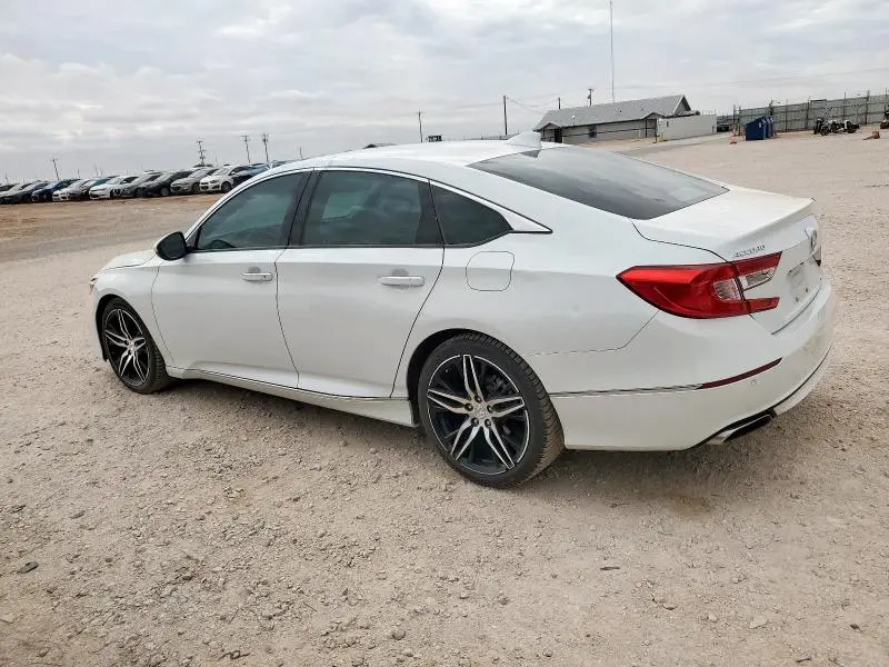 2021 HONDA ACCORD TOURING  