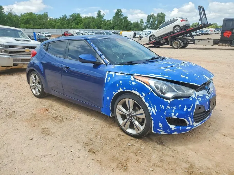 2016 HYUNDAI VELOSTER BASE  