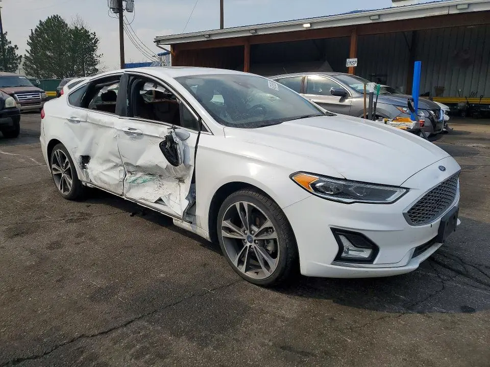 2019 FORD FUSION TITANIUM  