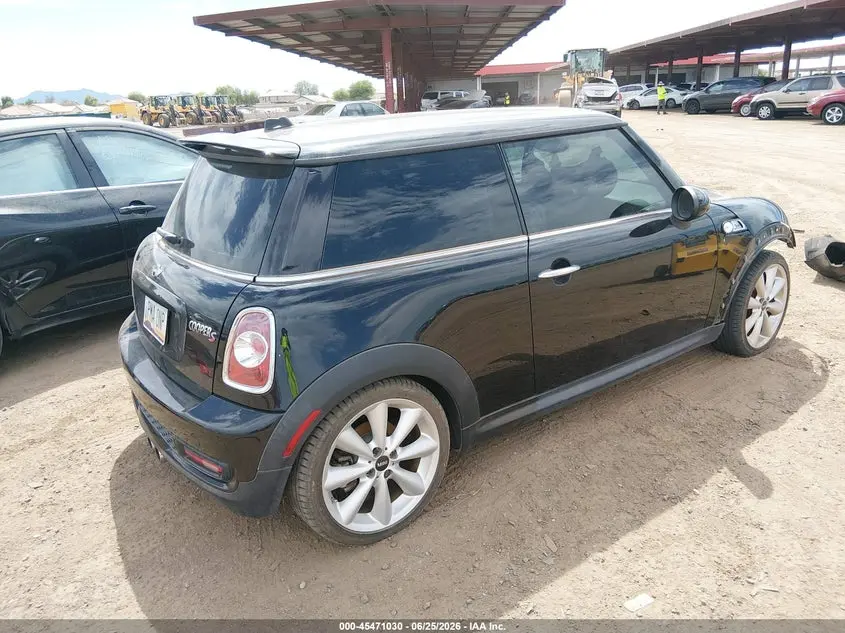2013 MINI HARDTOP COOPER S