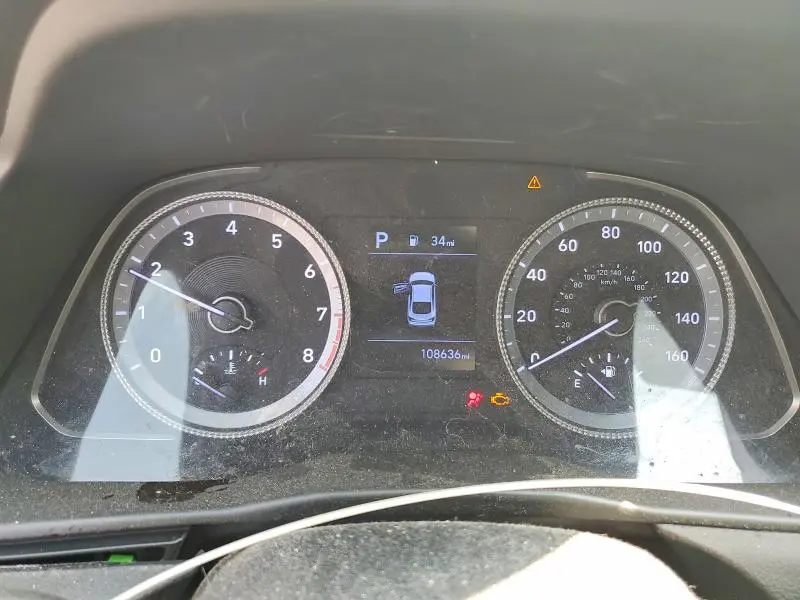 2022 HYUNDAI SONATA SE  