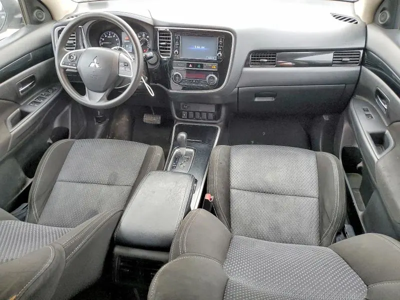 2019 MITSUBISHI OUTLANDER ES  