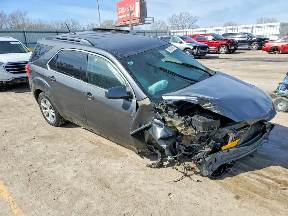 2017 CHEVROLET EQUINOX LT  