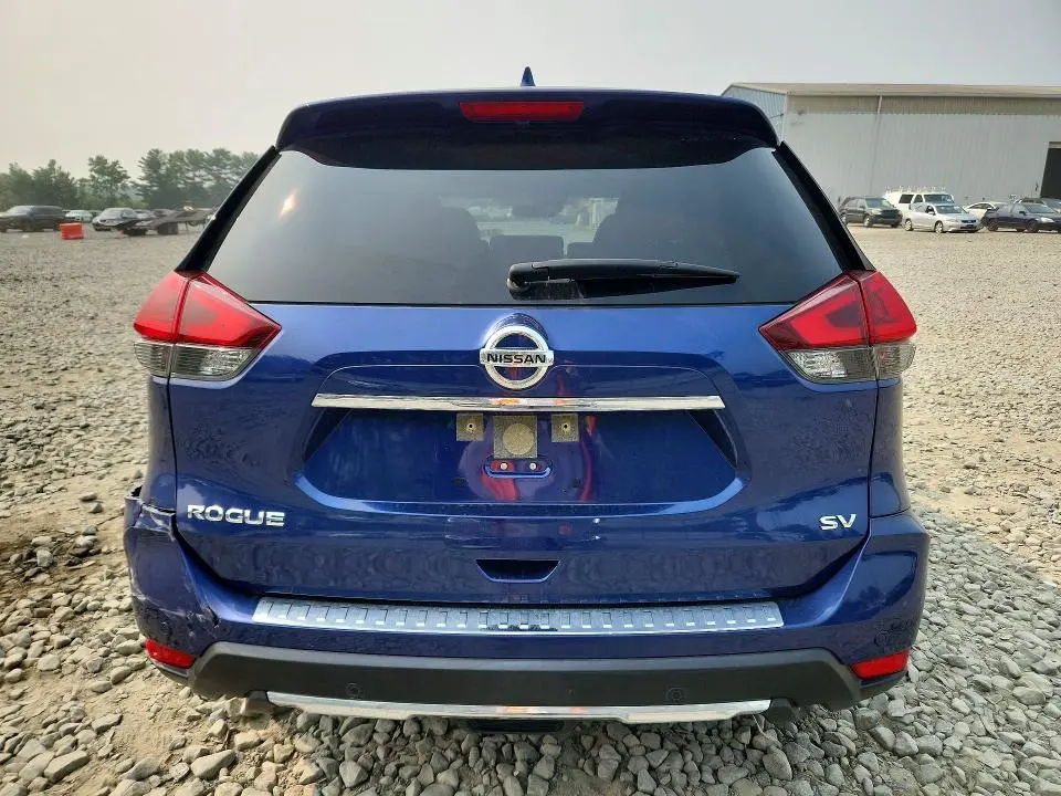 2020 NISSAN ROGUE SV  