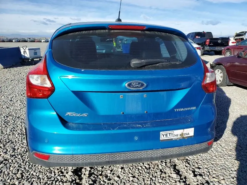 2012 FORD FOCUS TITANIUM  