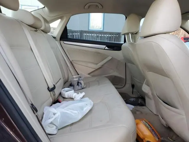 2014 VOLKSWAGEN PASSAT S  