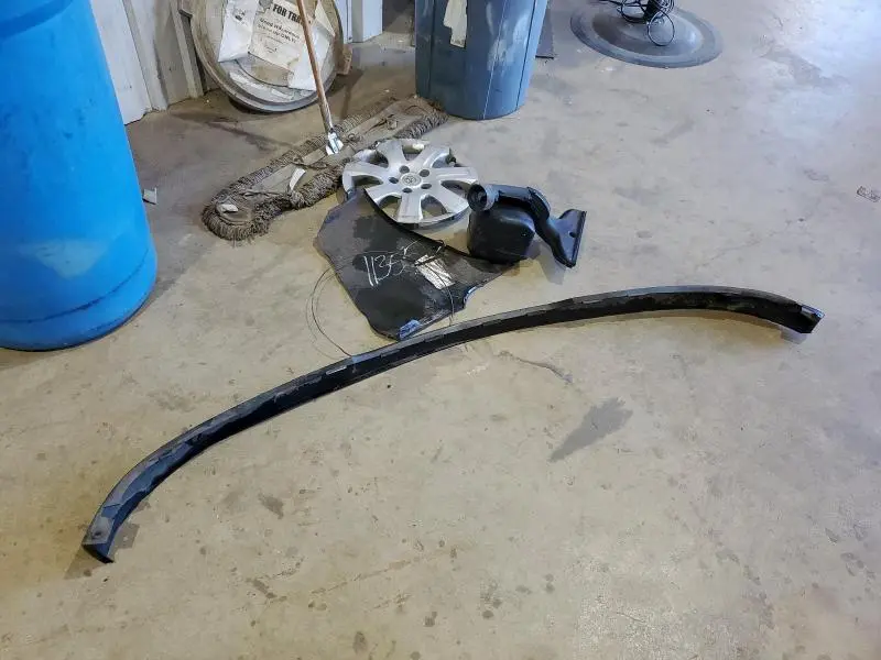 2011 TOYOTA CAMRY BASE  