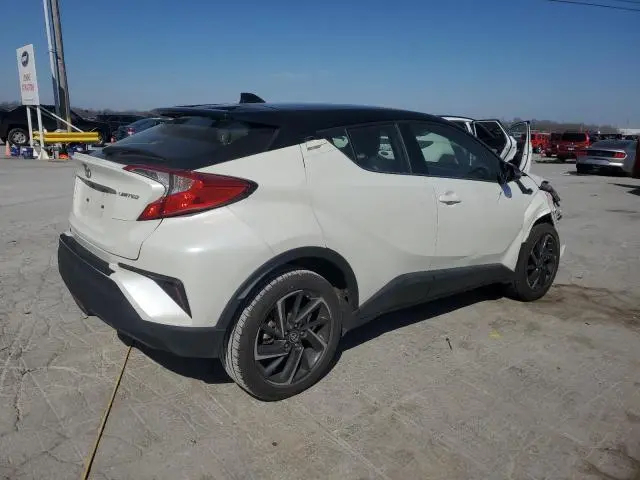 2020 TOYOTA C-HR XLE  
