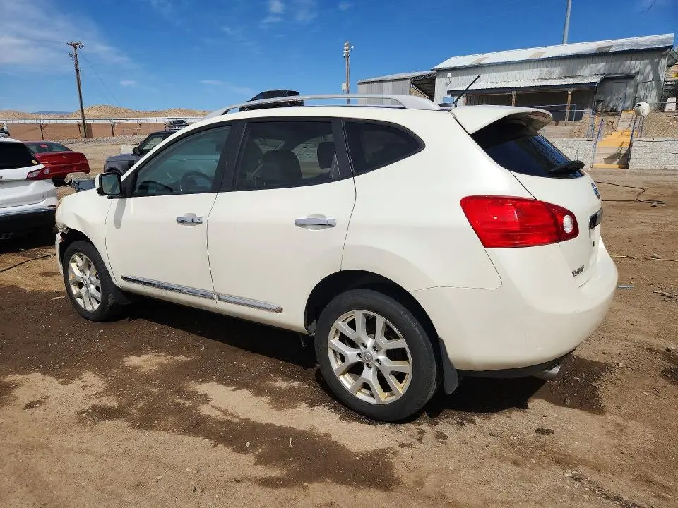 2013 NISSAN ROGUE S  