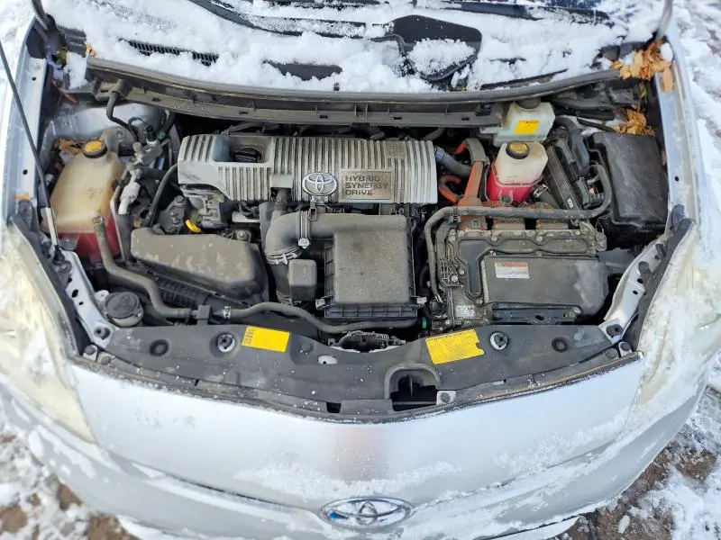 2013 TOYOTA PRIUS TWO  