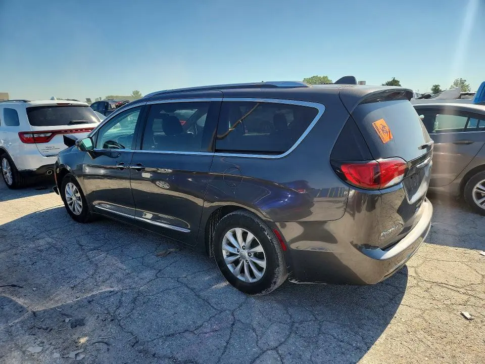 2019 CHRYSLER PACIFICA TOURING L  