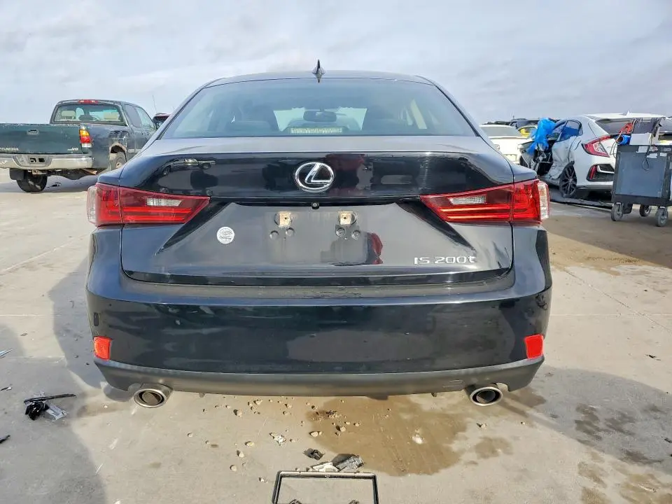 2016 LEXUS IS 200T BASE  